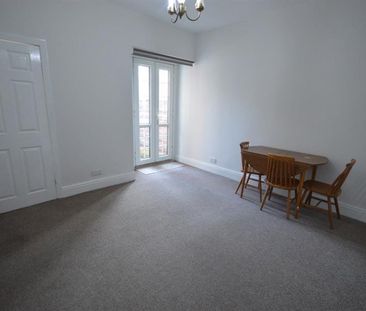2 Bedroom End Terrace To Let - Photo 2