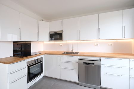 Apartment - Photo 4
