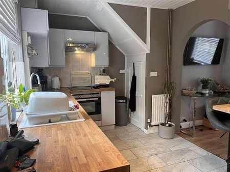 Bridens Camp, Great Gaddesden, HP2 - Photo 2