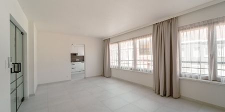 Appartement te huur in Roeselare voor € 750 met 2 slaapkamers - Photo 5