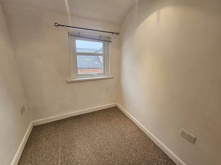 108 Bury Street, Heywood - Photo 2