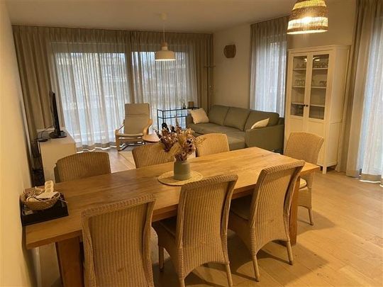 Appartement te huur - Photo 1