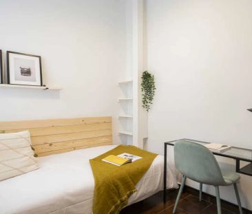 Room in a shared 6-bedroom apartment for rent in Universidad - Foto 3