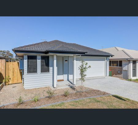 21 Raven Court, Park Ridge, Qld 4125 - Photo 4