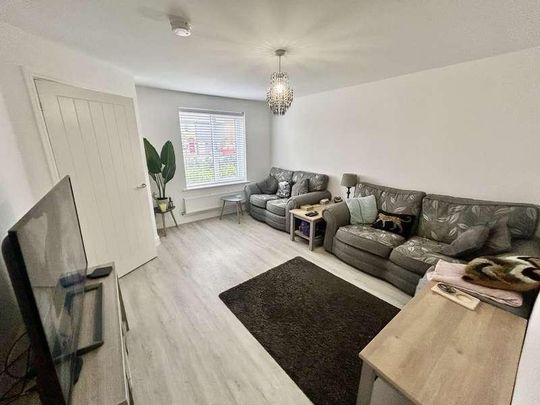 Allens Drive, Trimley St. Martin, IP11 - Photo 1