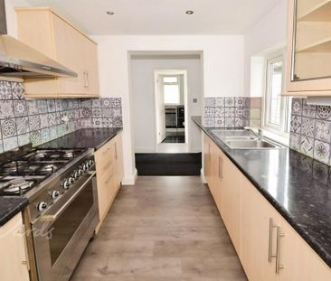 3 bedroom terraced house to rent - Photo 2