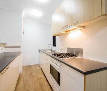 P04/780 Bourke Street, Redfern NSW 2016 - Apartment For Rent | Domain - Photo 4