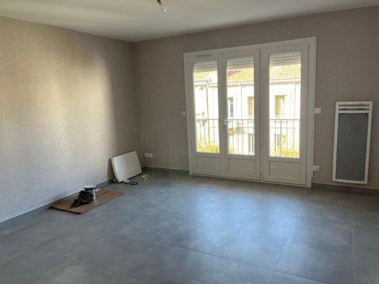 Location Appartement 3 pièces 76m² ANNONAY 07100 - Photo 1