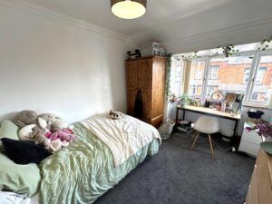 40 Richmond Avenue, Leeds, LS6 1BZ - Photo 3