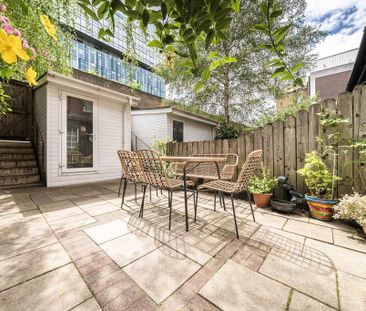 3 bedroom terraced house to rent - Photo 2