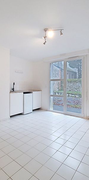 Location Appartement 1 pièce 21m² CARQUEFOU 44470 - Photo 1