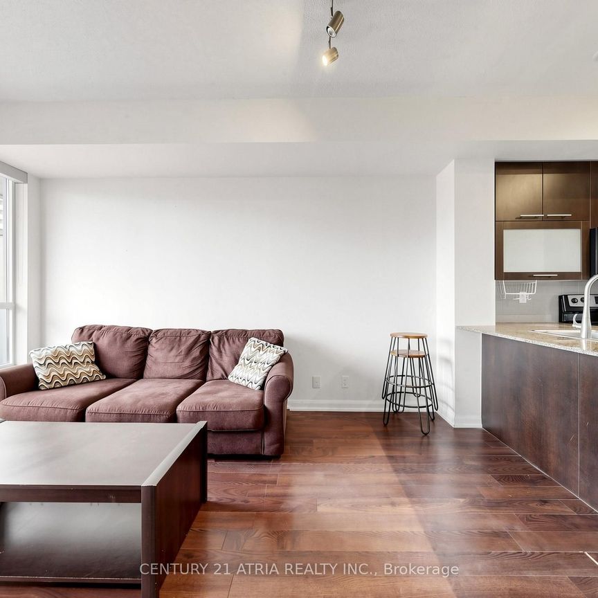 500 Condos & Lofts #1401 - Photo 1