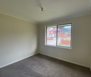 Newly Renovated Unit! - Photo 2