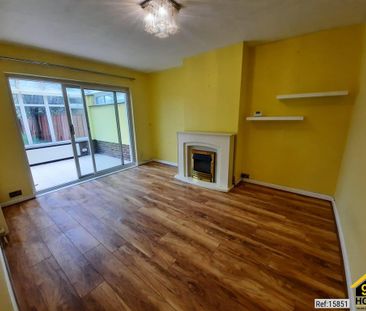 4 bedroom semi-detached house to rent - Photo 1