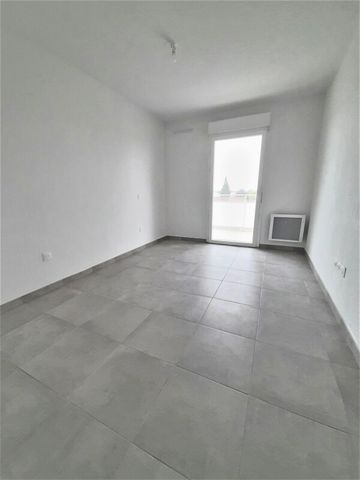Location Appartement 3 pièces 63m² NIMES 30000 - Photo 3