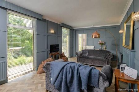 3 bedroom property to rent in Bath - Photo 4