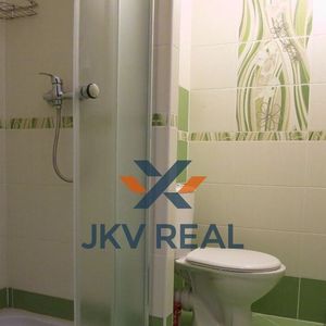 Na prenájom 1- izbový slnečný byt - Photo 2