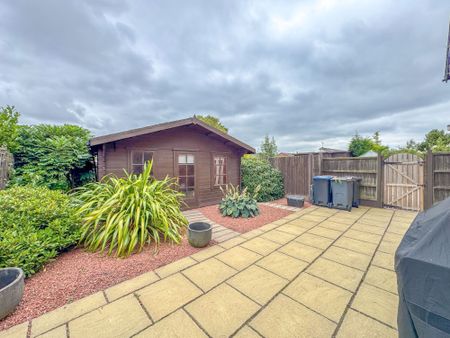 Foxs Covert, Fenny Drayton, CV13 - Photo 4