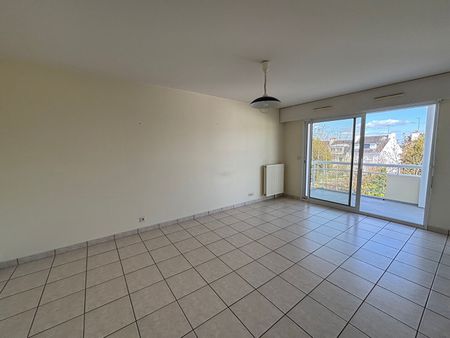 Location Appartement 2 pièces 38m² - Photo 3