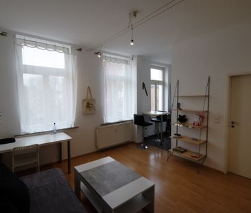 Möblierte 2-Zimmer-Wohnung mit Balkon in unmittelbarer Nähe zum Hel... - Photo 2