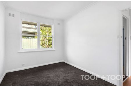 2 Bedroom Unit! - Photo 4