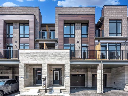 For Lease - 12 Gunton Street, Aurora, Ontario - Photo 1