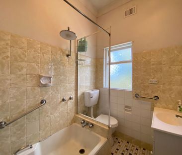Home For Rent - Photo 6