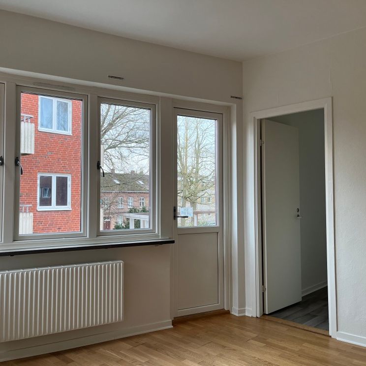 Viktoriagatan 4 - Photo 1