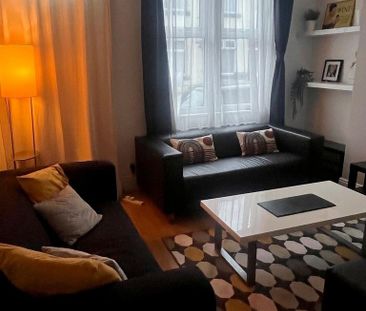 3 bedroom house share to rent - Photo 2