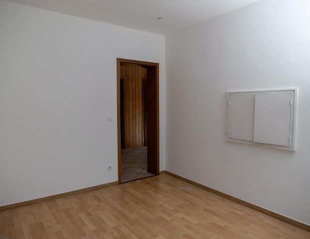 4-Zimmerwohnung in Duisburg-Mittelmeiderich - Photo 1