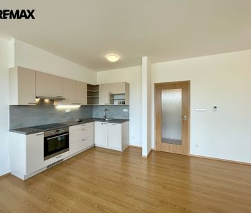 Pronájem bytu 2+kk 81 m² - Фото 5