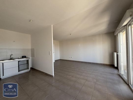 Location Appartement 3 pièces 69m² MARTIGUES 13500 - Photo 1