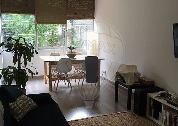 Apartamento T2 em Lisboa
