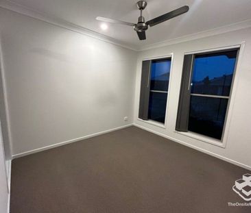 4 Bedroom house for rent in Park Ridge - Photo 3