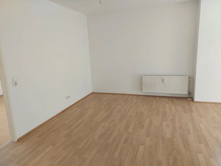 Moderne 2-Zi-Wohnung mit Loggia in 9. OG in Steyr – Miete - Photo 5
