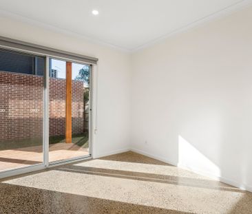 Stylish Coastal Townhouse in the Heart of Ocean Grove - Photo 2