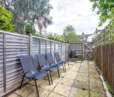 1 bedroom maisonette to rent - Photo 2