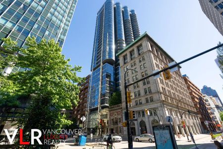 None in Vancouver West Side, BC - Photo 2