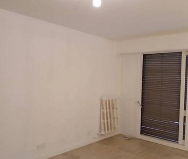 F2 de 46m² avec une terrasse de 11m² - Photo 1