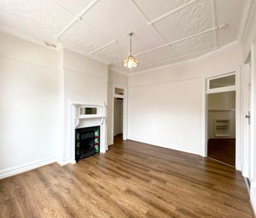 67 Rothschild Avenue, Rosebery NSW 2018 - House For Rent | Domain - Photo 2