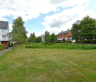 Sierra Road, High Wycombe, Buckinghamshire,HP11 - Photo 3