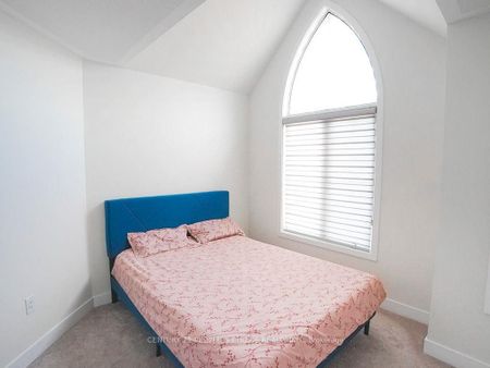 For Lease - 605 Etheridge Avenue, Milton, Ontario - Photo 4
