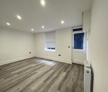 1 bedroom maisonette to rent - Photo 4