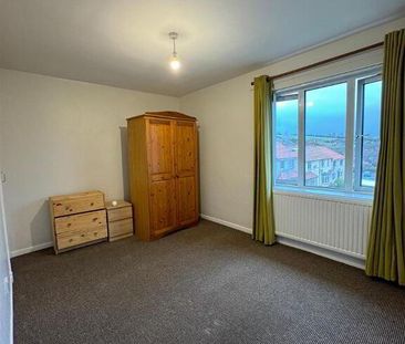 44 Windmill Gardens, Ballynahinch, BT24 8ER - Photo 5