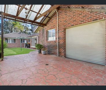 Family Home Close to Prestons Shopping Mall - Photo 2