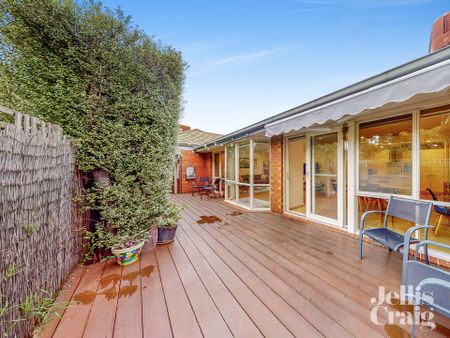 2/23 Jeffrey Street, Bentleigh - Photo 3