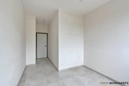 Gelijkvloers nieuwbouwappartement met 3 slaapkamers - Photo 5