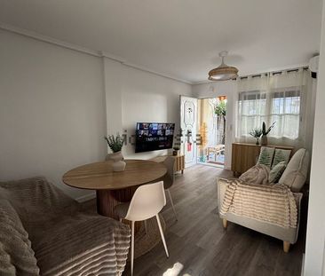 Alquiler de piso en Calle Marejadilla, 64 - Photo 1