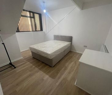 Elford Place East, Leeds - Photo 6