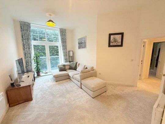 2 bedroom flat to rent - Photo 1